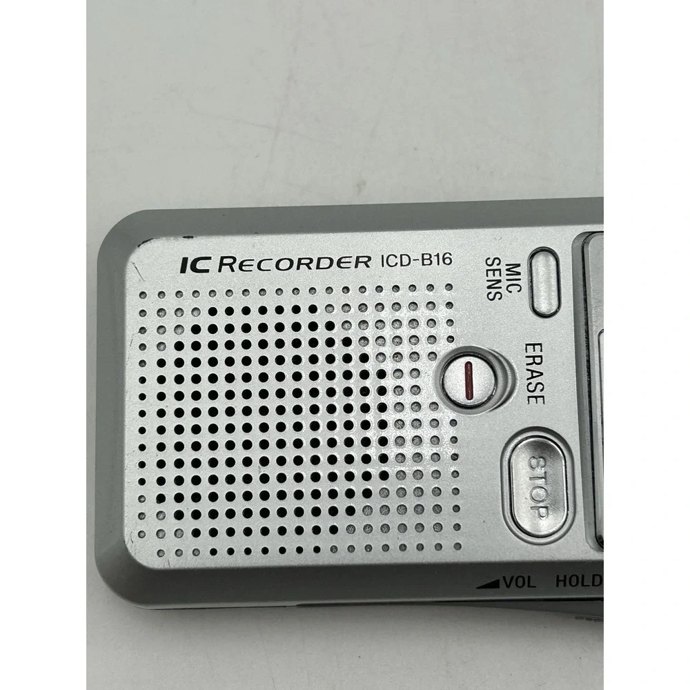 Sony Handheld Digital Voice IC Recorder ICD-B16 16MB 8HRS